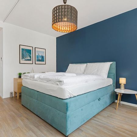 Lam Yacht Club - Terrace 10M2 Apartman Pozsony Kültér fotó